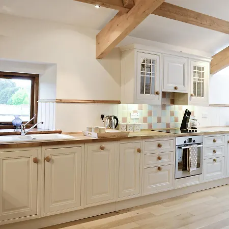 Ashtree Barn